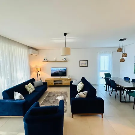 M&e Premium - San Pietro Apartmán *